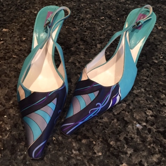 Emilio Pucci Shoes - Gorgeous Pucci Slingback Kitten Heels